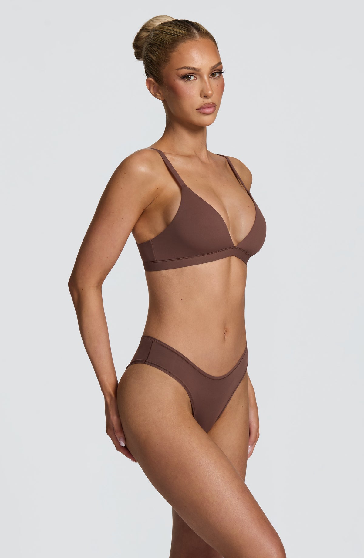 SoftForm Triangle Bralette - Chocolate